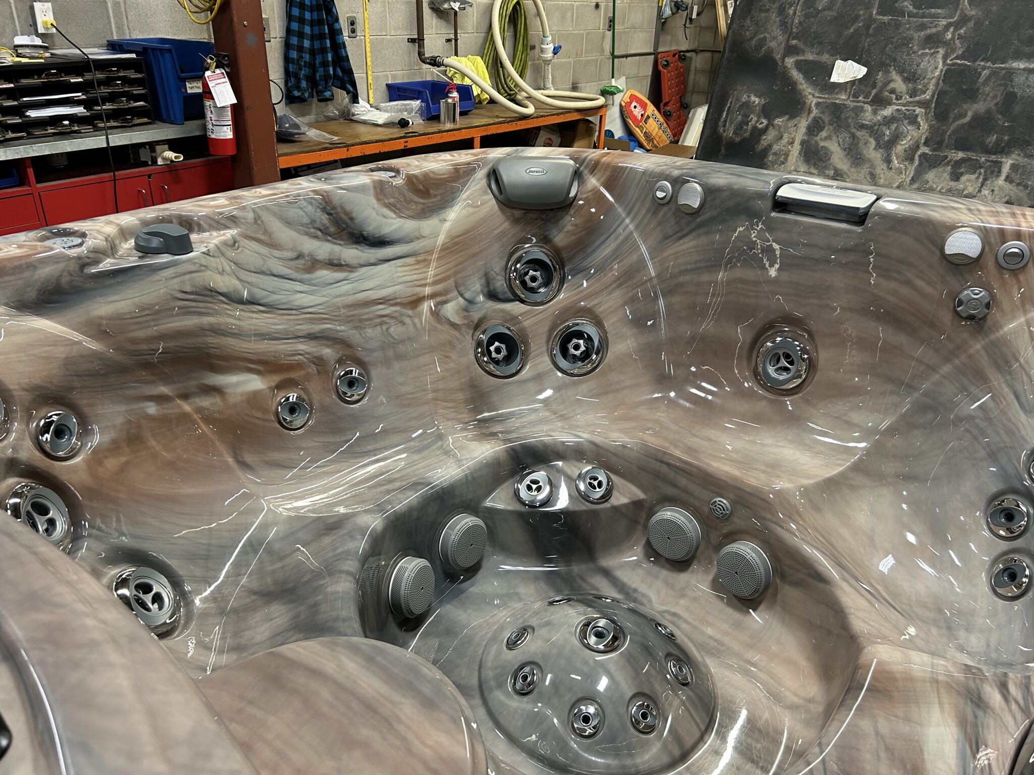 Jacuzzi® J-345™ - UJ100927016 - Image 7