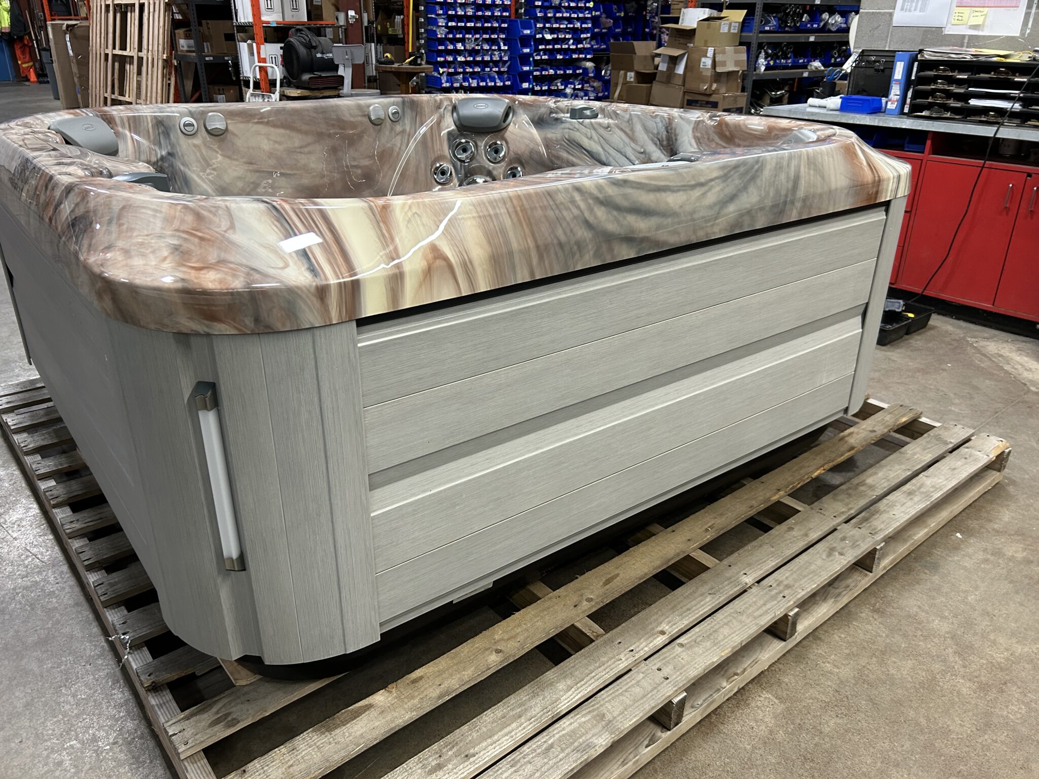 Jacuzzi® J-345™ - UJ100927016 - Image 3