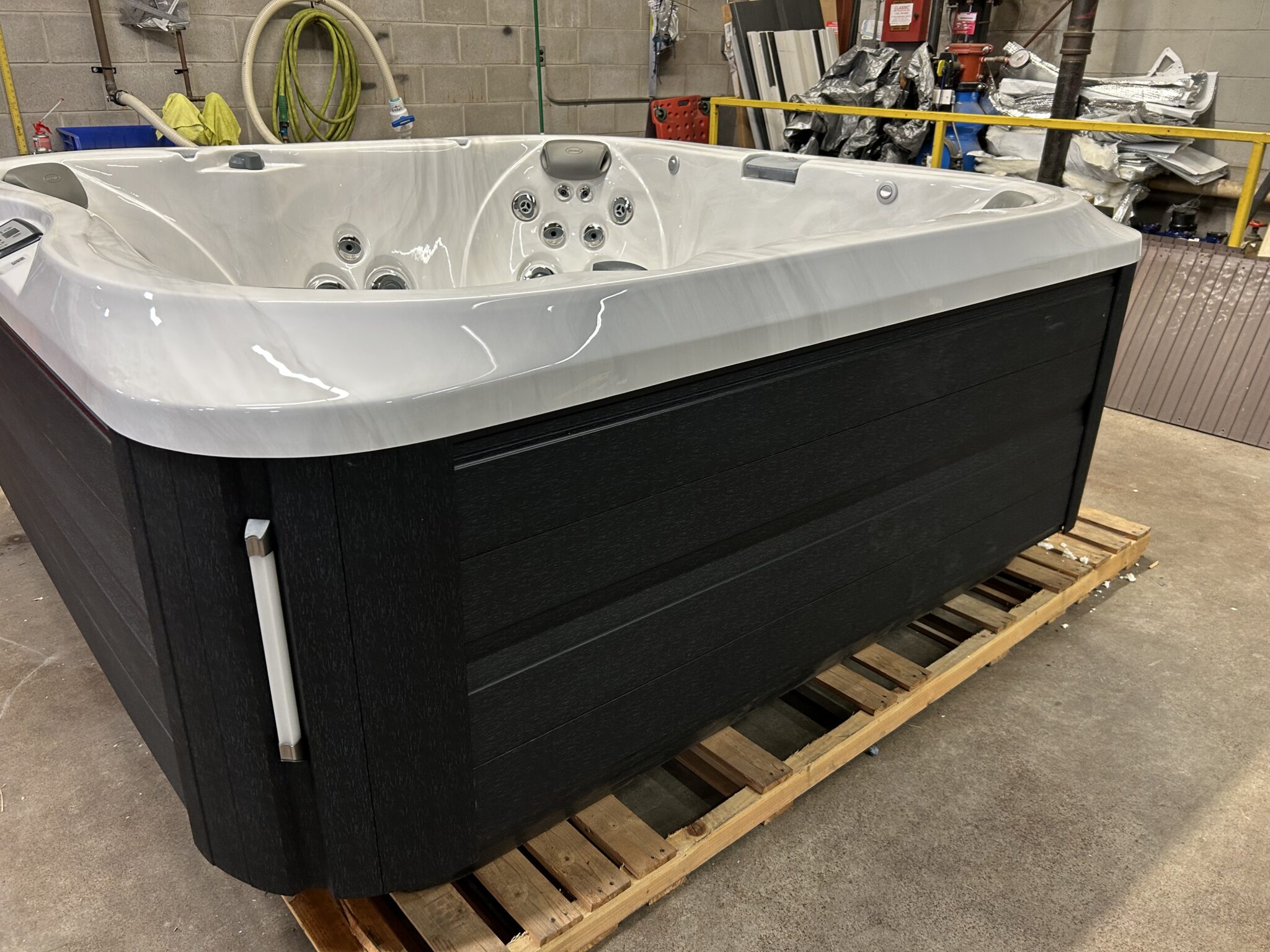 Jacuzzi® J-385™ - UJ100926057