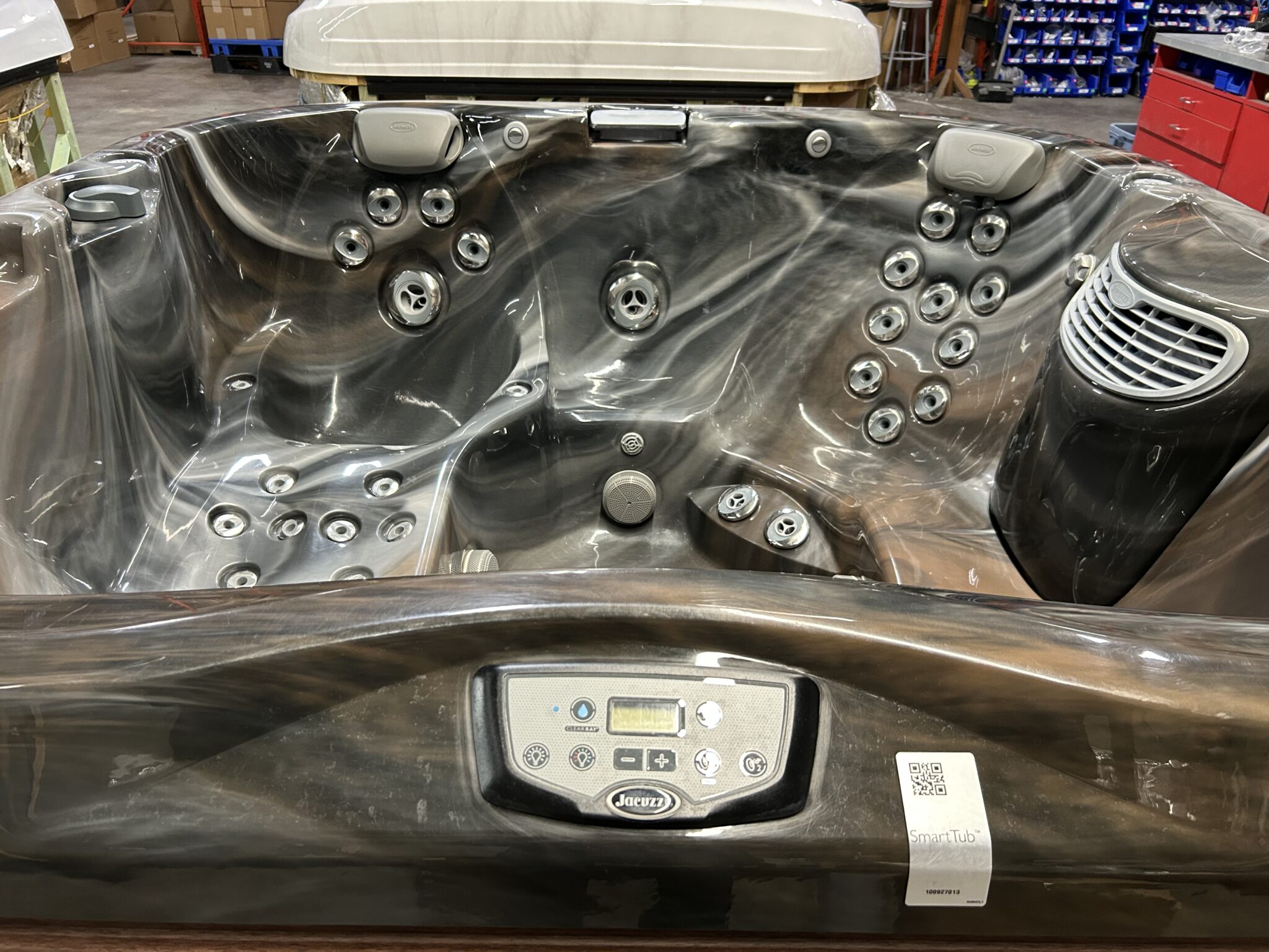 Jacuzzi® J-335™ - UJ100927013 - Image 7
