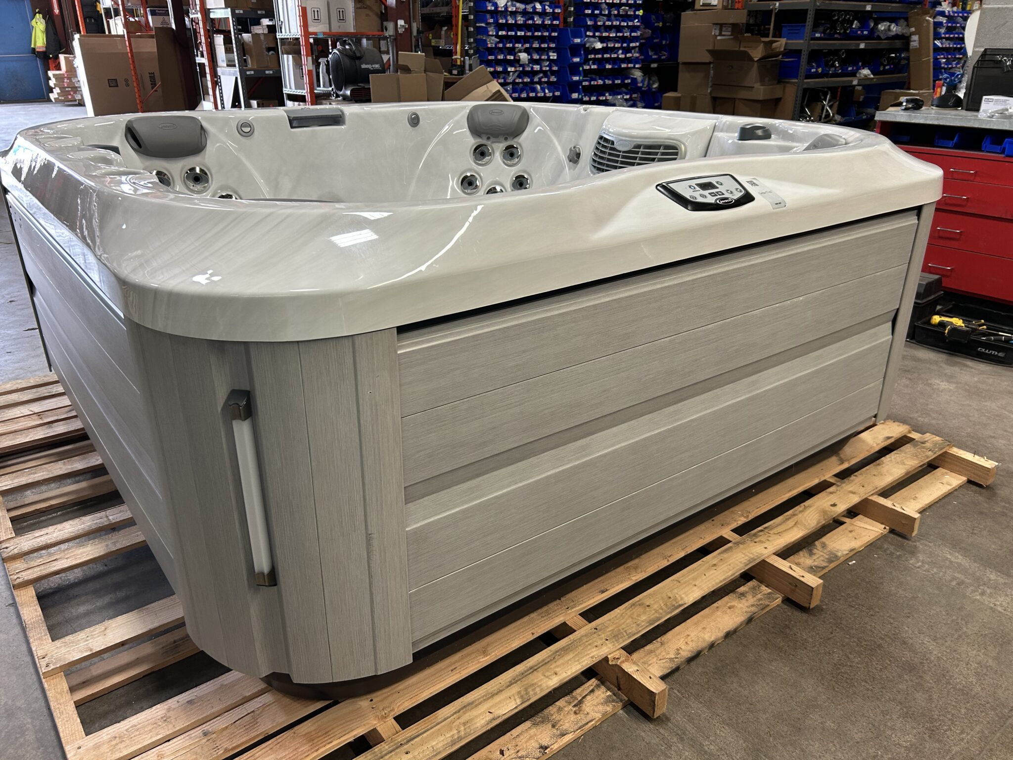 Jacuzzi® J-335™ - UJ100911907