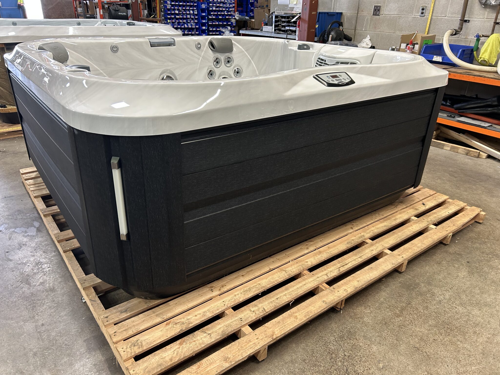 Jacuzzi® J-355™ - UJ100891793