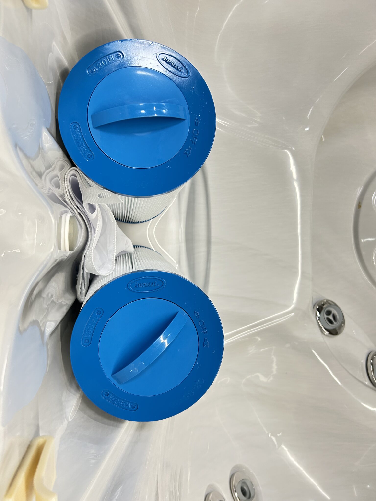 Jacuzzi® J-365™ - UJ100920702 - Image 8