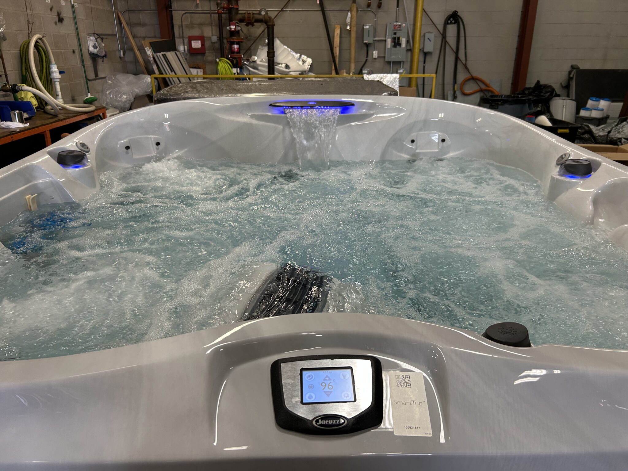 Jacuzzi®J-345 - UJ100921827 - Image 2