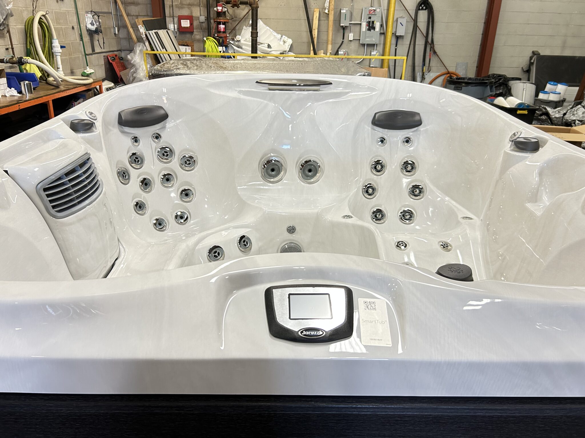 Jacuzzi®J-345 - UJ100921827 - Image 3